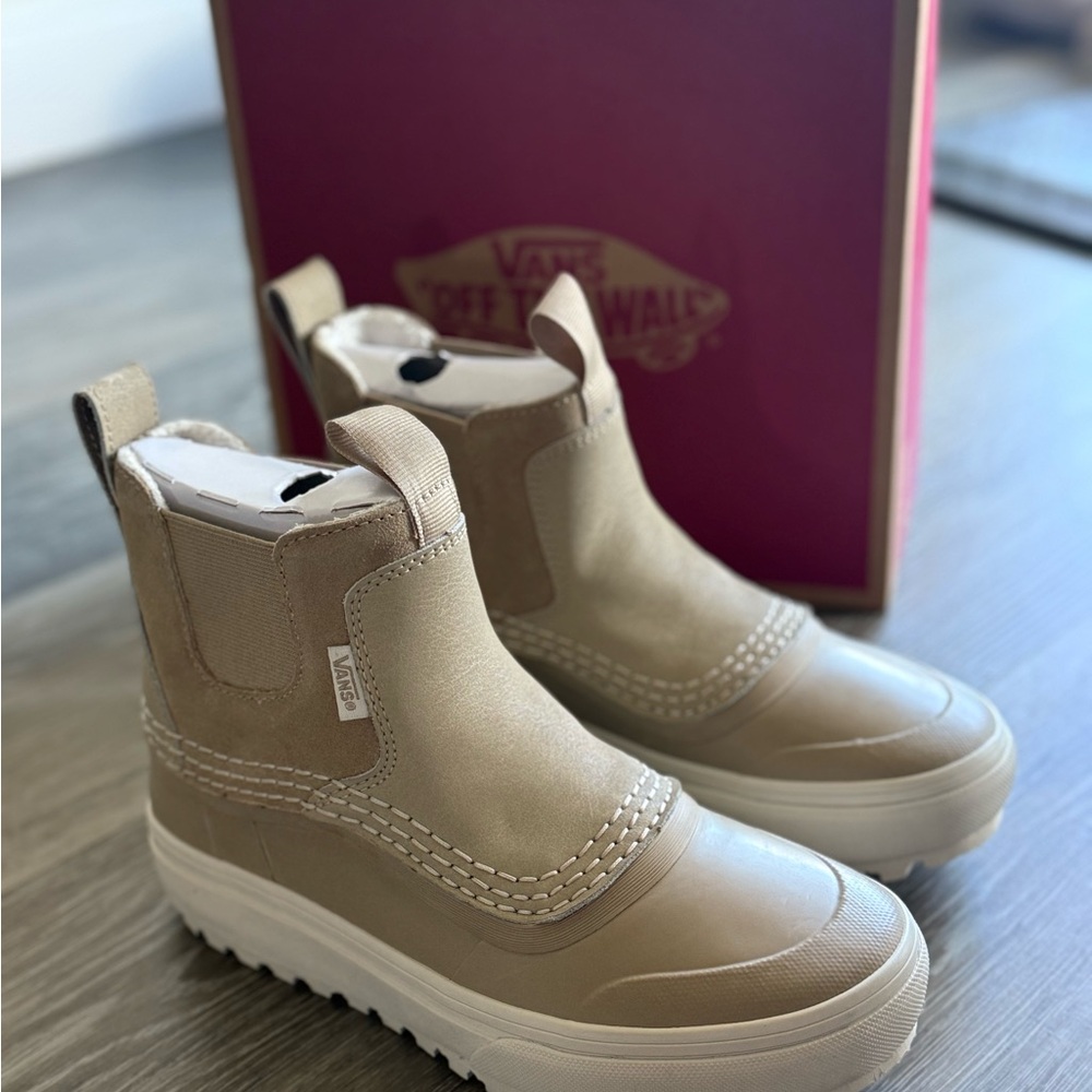 Vans Mte Standard Chelsea Boots